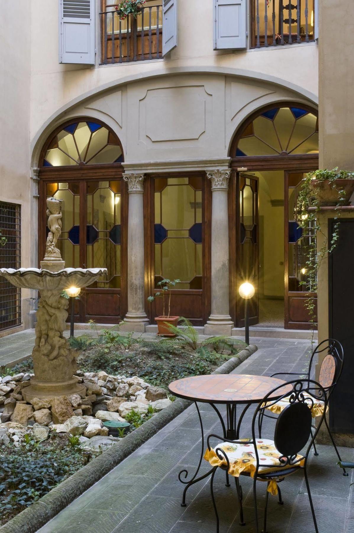 Alloro B&B Florenz Exterior foto
