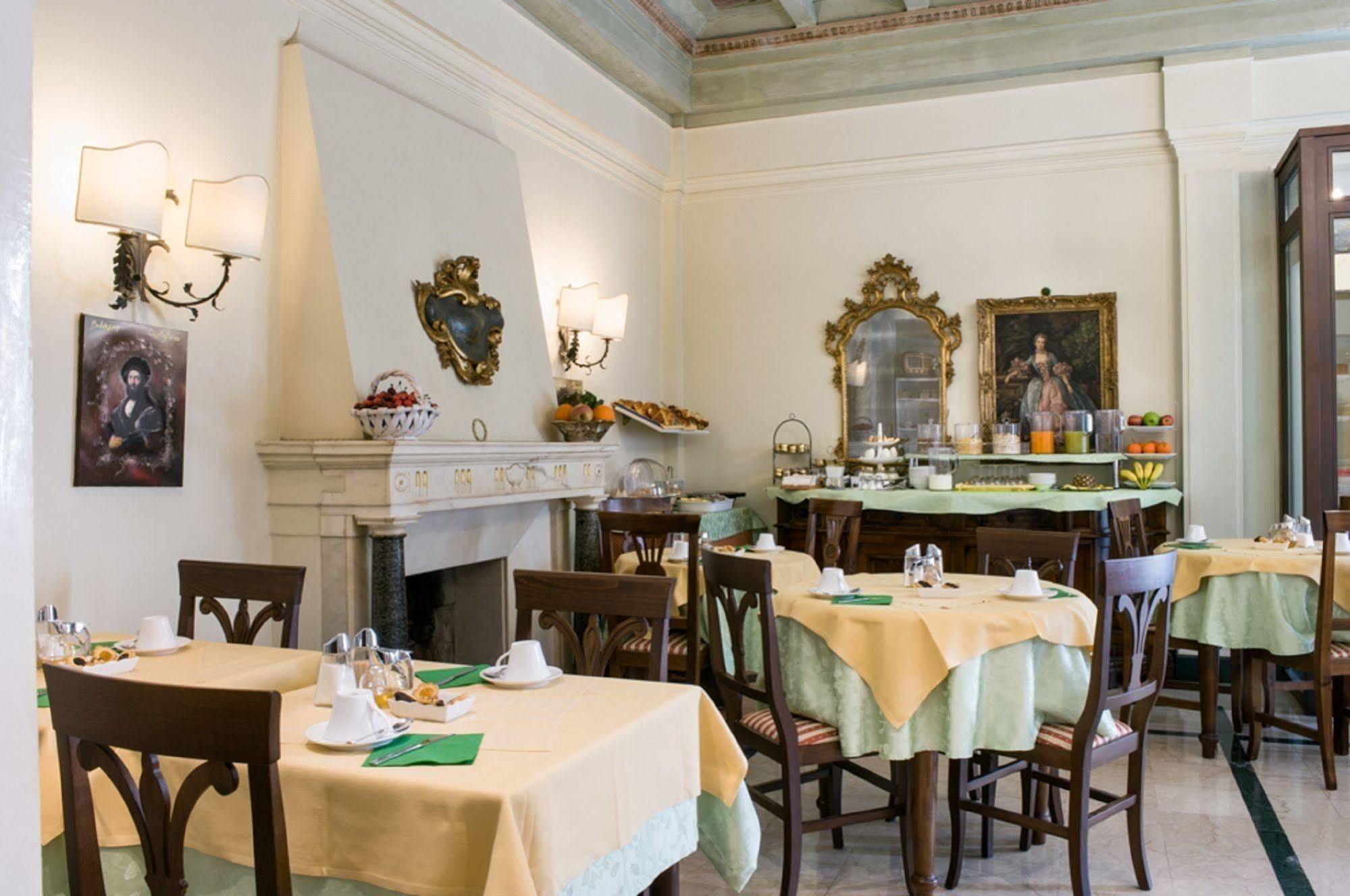 Alloro B&B Florenz Exterior foto